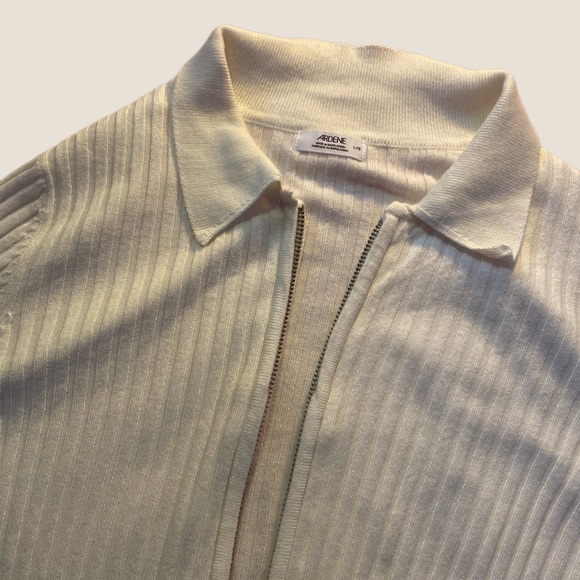 Ardene cream colour cropped zip up - Picture 2 of 2